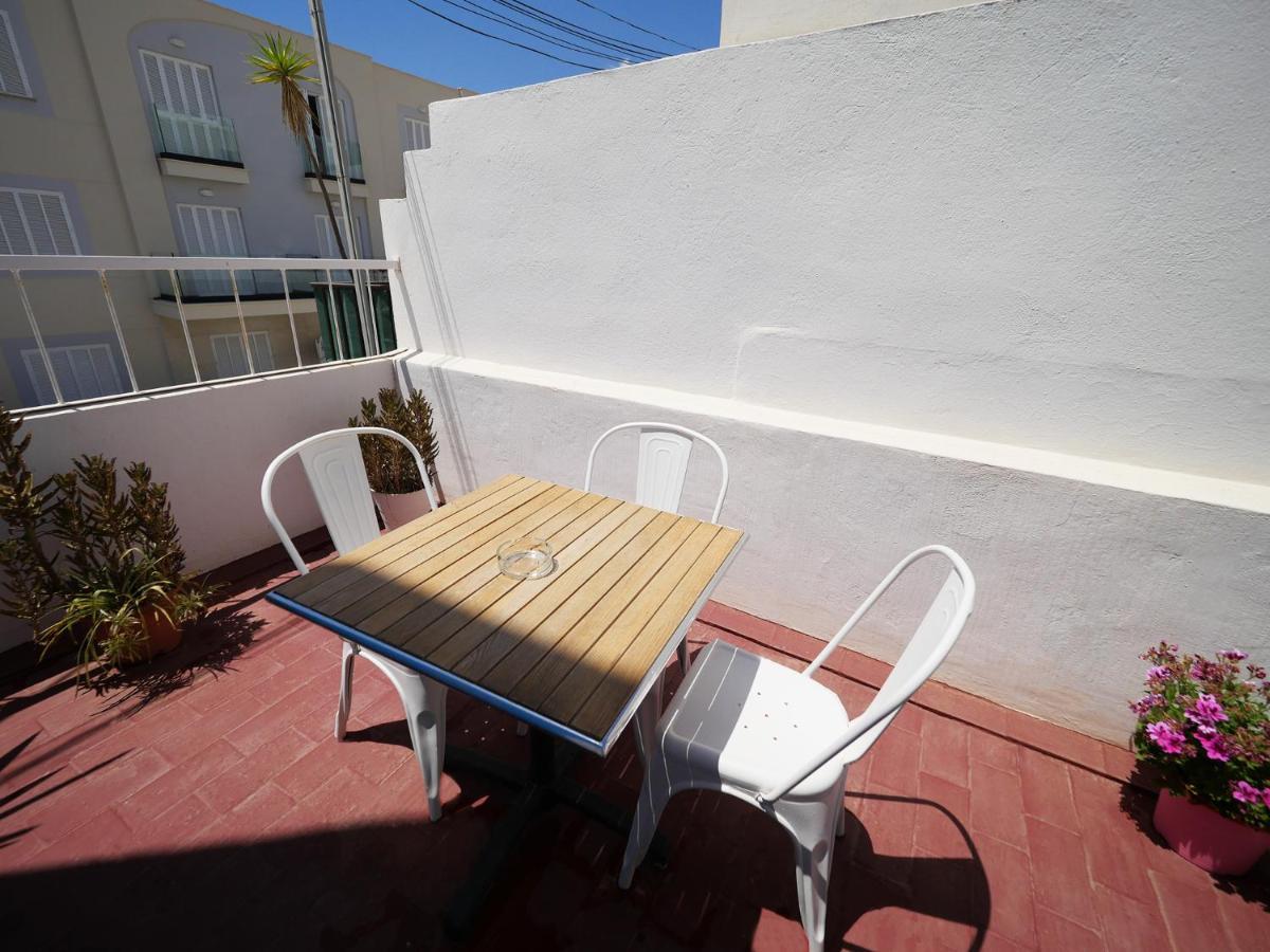 Hostal Giramundo مدينة إيبيزا المظهر الخارجي الصورة