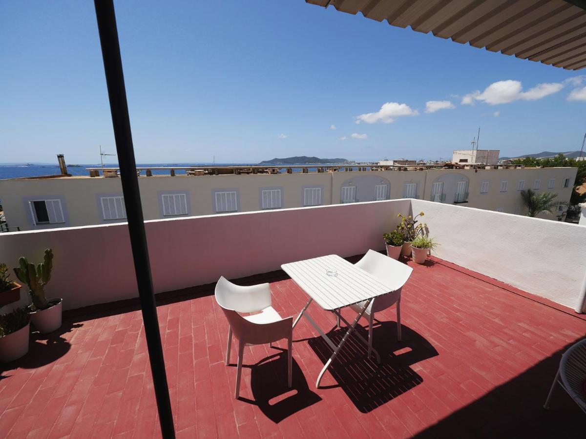 Hostal Giramundo مدينة إيبيزا المظهر الخارجي الصورة